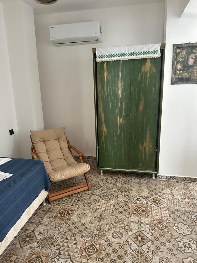 Apelles Butik Otel Сеферихисар Екстериор снимка