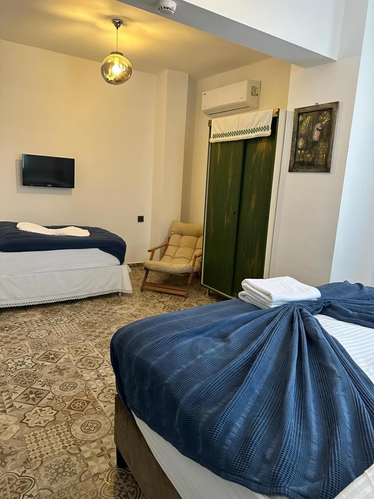 Apelles Butik Otel Сеферихисар Екстериор снимка
